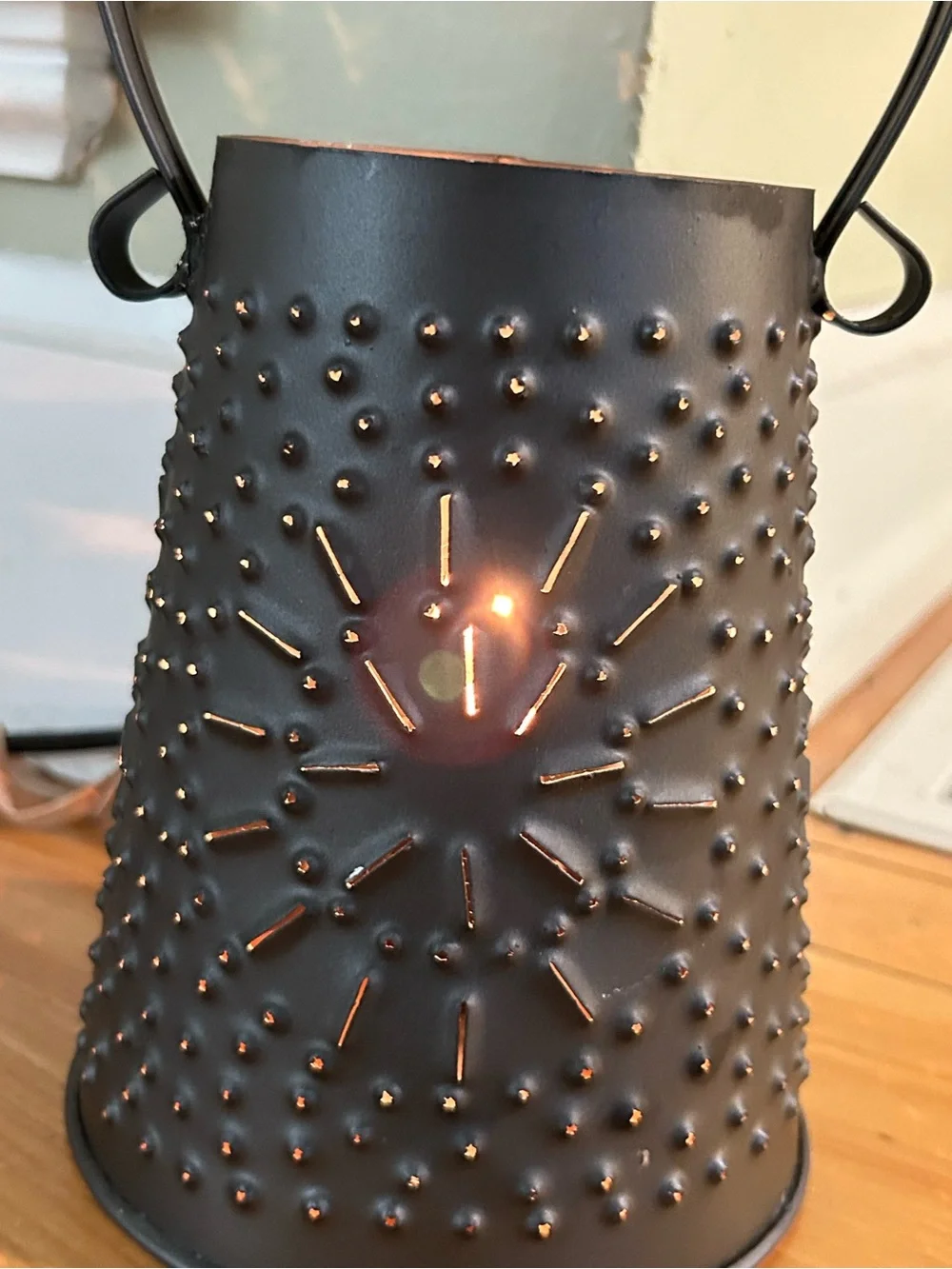 Metal Lamp Tinware Star Punch BlackPattern Lantern Electric Made in India 11x5.5
